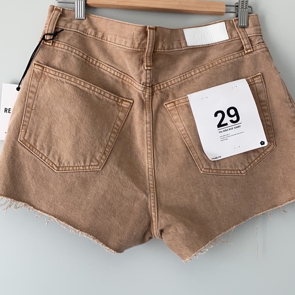 Re/Done 70s Stovepipe Tan Denim Shorts - Picture 5 of 5